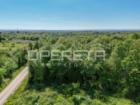 Istra, Lovreč – Građevinsko zemljište Lovreč te 830 m² s pogledom na m