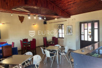 Istra, Marčana, ugostiteljski objekat 156 m² na atraktivnoj lokaciji