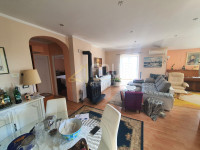 Istra, Medulin, Premantura, 85m2, 2s+db, pogled na more, balkon i tera