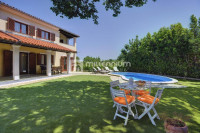 Istra, Medulin, vila s bazenom u blizini plaže