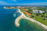 Istra, Novigrad – Investicijska prilika: 3.167 m² zemljišta 800 m od m