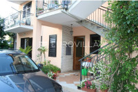 Istra, Novigrad, stan na atraktivnoj lokaciji 75 m2 u blizini mora