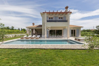 ISTRA, NOVOGRADNJA S BAZENOM, 160 M2, NA 15 MINUTA OD MORA