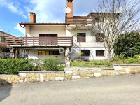 Istra, Pazin, obiteljska kuća, 250 m2, za obnovu