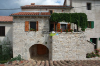 Istra, Žminj- bajkovita istarska kamena kuća od 135m2 sa okućnicom od