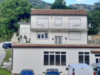 ISTRA - PLOMIN, kuća od 270 M2, poslovna i stambena mogućnost