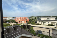 Istra, Pomer, četverosoban stan s pogledom more NKP 100 m2 u blizini p