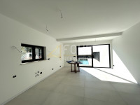 Istra, Poreč, 3s+db s bazenom - novogradnja