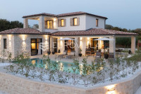 Istra, Poreč, Gedići prekrasna moderna kamena vila 165 m² s bazenom