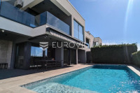 Istra, Poreč - Moderna luksuzna vila udaljena 500 m od mora
