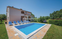 Istra, Poreč, 190m2, samostojeća kuća s bazenom