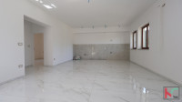 ISTRA, POREČ, STAN U PRIZEMLJU SA VEĆOM OKUĆNICOM, 2SS+DB, #PRODAJA