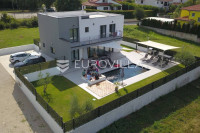Istra, Poreč, vila s bazenom i vrtom