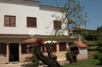 Istra, Premantura, dvosoban stan G na prvom katu  vrtom NKP 42,30 m2