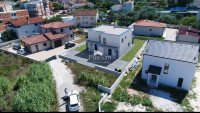 ISTRA PULA OKOLICA DVOJNA KUĆA 3 SOBE, DVORIŠTE TOP