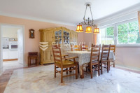 Istra, Pula, Pješčana uvala, kuća s garažom i uređenom okućnicom, 100