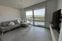 Istra, Pula, predivan moderan stan u novogradnji 70 m² s dvije spavaće