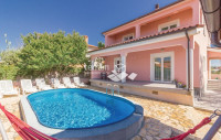 Istra, Pula, Šikići samostojeća kuća 206m2, s bazenom  #prodaja