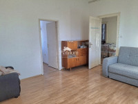 Istra, Pula, stan 1.kat, 74 m2, vrt, konoba