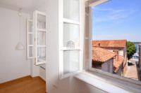 Istra, Pula, stan u centru, Kandlerova ulica, mogućnost dva odvojena s