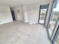 Istra, Pula, Štinjan, stan 55m2, 2SS+DB, prizemlje, vrt 60m2, NOVO, #p