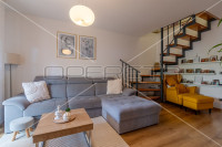 Istra, Pula - Nova Veruda, kuća sa tri apartmana na odličnoj lokaciji