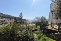 Istra, Rabac - Prodaja stana na top lokaciji, 80 m zračne linije od mo