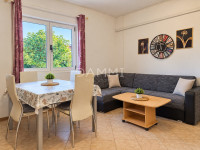 Istra, Rovinj - Rovinjsko selo, stan u prizemlju zgrade