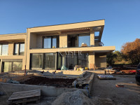 Istra, Umag-okolica, moderna vila 100m od mora