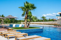 Istra, Umag - okolica, stan - luksuzni resort, 1. red do mora
