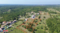 ISTRA, VIŠNJAN, KOMBINACIJA GRAĐEVINSKOG I POLJOPRIVREDNOG ZEMLJIŠTA
