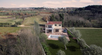 Istra, Višnjan, lijepa obiteljska kuća sa bazenom u izgradnji