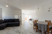 Istra, Vodnjan, 3SS+DB, 2 parking mjesta, ostava