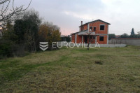 Istra, Vodnjan, građevinska zemljišta na odličnoj lokaciji s otvorenim
