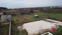 Istra - Vodnjan građevinsko zemljište 486m2 sa pravomoćnom građevinsko