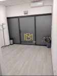 Iznajmljujemo uredski prostor 14 m2 u Splitu, u blizini suda