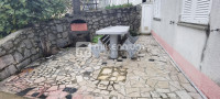 Jadranovo, 5 apartmana, nekretnina za investiciju!