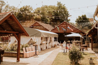 Jedinstveno Seosko Imanje u Srcu Baranje