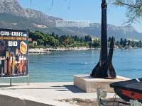 Kamena Kuća: Kaštel Stari, centar, uređeno, uz more