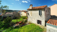 Kamena kuća na prodaju Rovinj – 112 m², 3 spavaće sobe i pogled na mor
