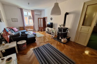 Karlovac, Centar, stan 231 m², odlična lokacija