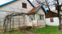 Karlovačka županija,Josipdol - Kuća 72 m2 s okućnicom