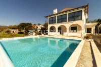 Kastav, luksuzna vila s bazenom i panoramskim pogledom na Kvarnerski z