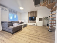 KASTAV, REŠETARI - Moderan, adaptiran dvoetažni 2S+DB stan, 95 m2
