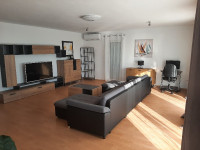 KAŠTEL LUKŠIĆ- 150 m2- DUGOROČNO