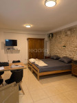 Kaštel Štafilić, smještaj za  dva radnika, dugoročno