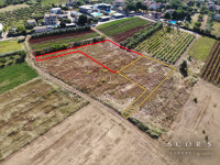 Kaštelir – građevinsko zemljište 1.019 m², pogled na more i dozvola za