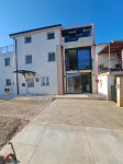 KAŠTELIR-RENOVIRANA KAMENA KUĆA U SRCU KAŠTELIRA