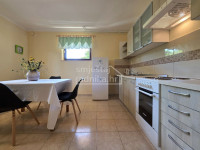 Kat kuće za smještaj 5 do 6 radnika