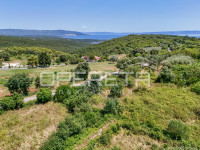 Kavran – Građevinsko zemljište s pogledom na more i građevinskom dozvo